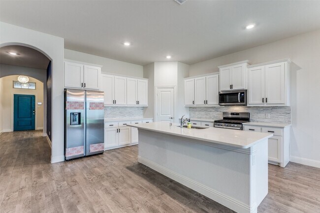 Building Photo - 7412 Twisted Thicket Ln