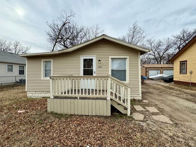 Primary Photo - Affordable 2-Bedroom South Wichita