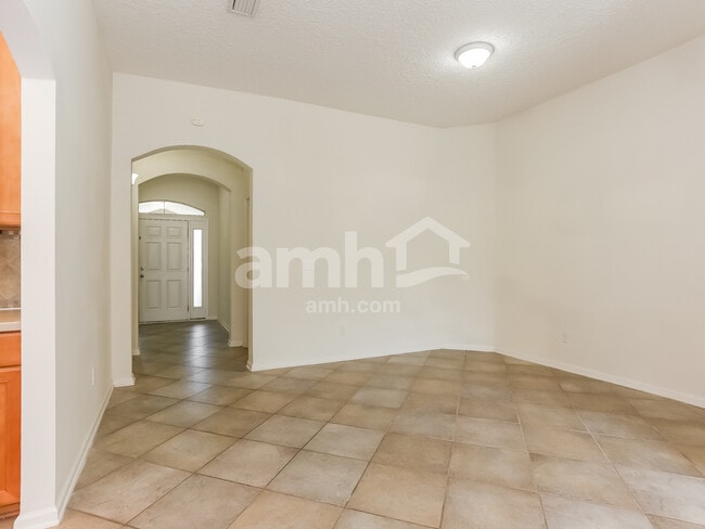 Building Photo - 96687 Commodore Point Dr