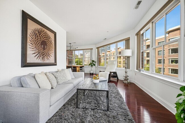 Building Photo - 22 Ave at Port Imperial