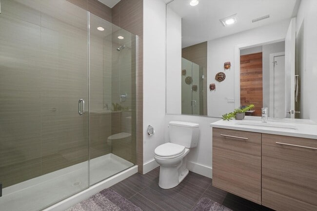 Building Photo - 128 S Aberdeen St