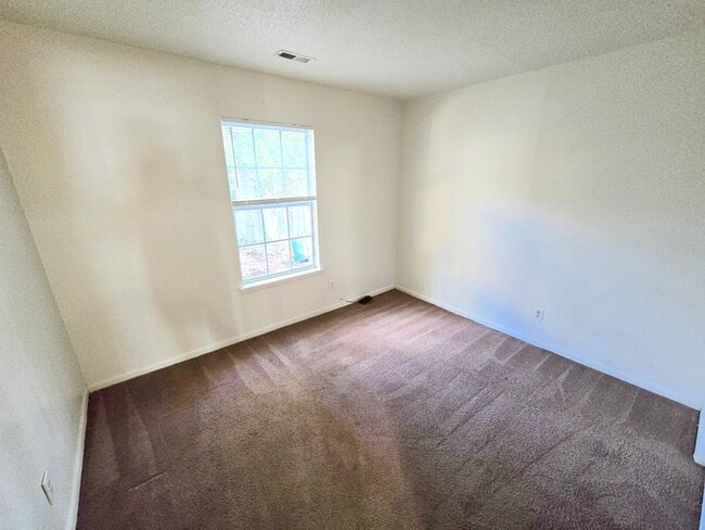 Building Photo - 174 S Kentucky Ave