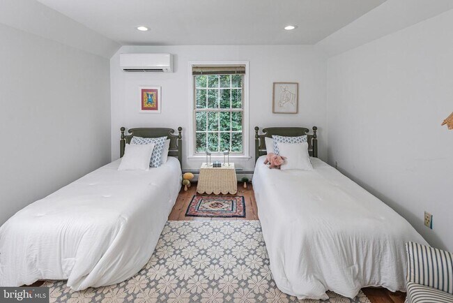 Building Photo - 3051 Lawrenceville Rd