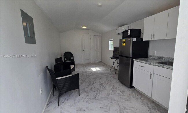 Building Photo - 2440 NW 99th St