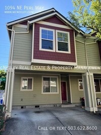 Building Photo - 1094 NE Perl Way