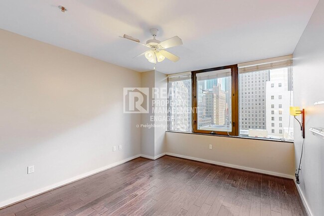 Building Photo - 2 Bedroom Condo Available for Rent in the ...