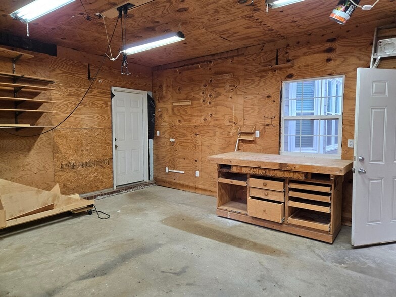 Building Photo - 112 Ramble Cir