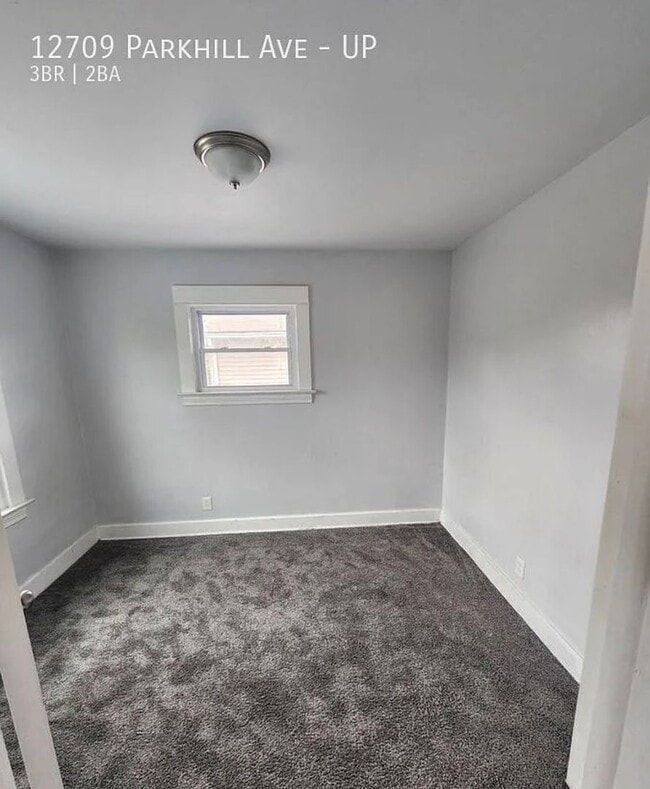 Building Photo - 12709 Parkhill Ave