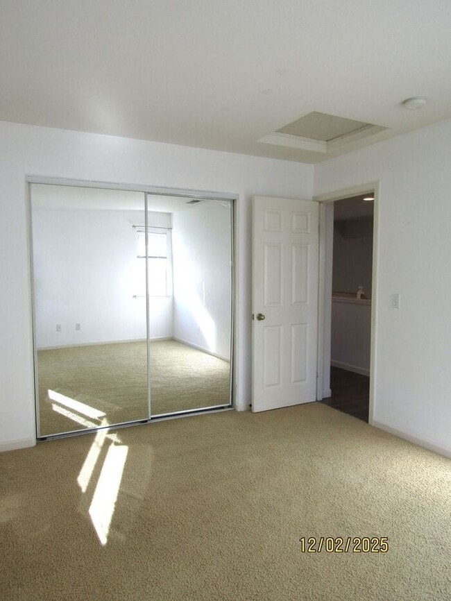 Building Photo - Beautiful 4 Bed 3 Bath Single Family Home in Santa Rosa- $3,250 per month!