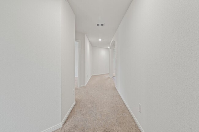 Building Photo - 25461 Black Spruce Dr