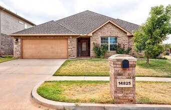 Building Photo - 4 Bed 2 Bath Home on Corner lot in Deer Creek Schools!