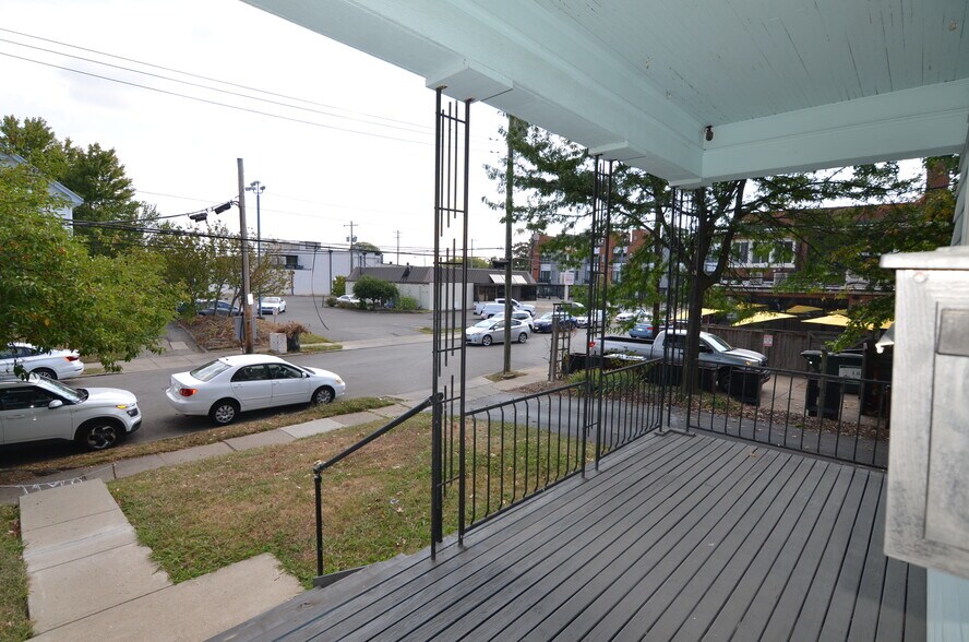 Building Photo - 4213 Brownway Ave