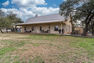 Building Photo - 2551 Spring Valley Dr