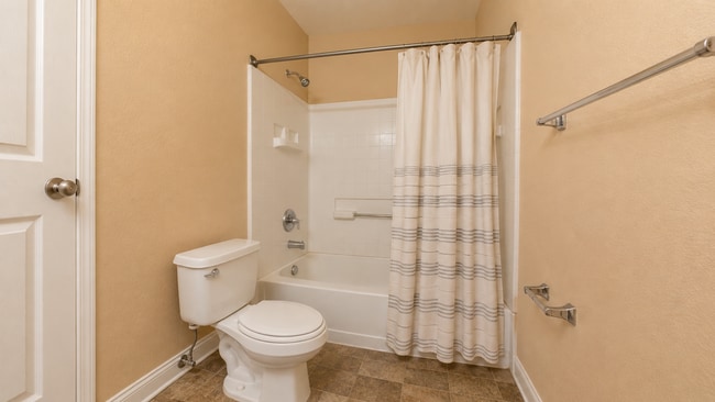 Building Photo - Spectacular 2 bedroom Townhome with Easy Access to Fort Carson, Peterson, and Schriever!