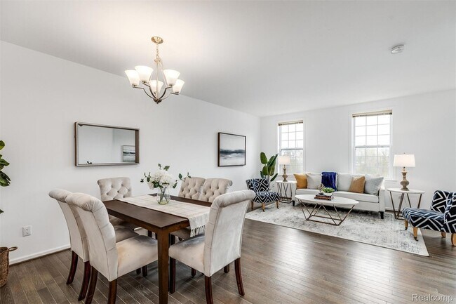 Building Photo - 2769 Ashcombe Dr.