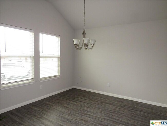 Building Photo - 6609 Catherine Dr
