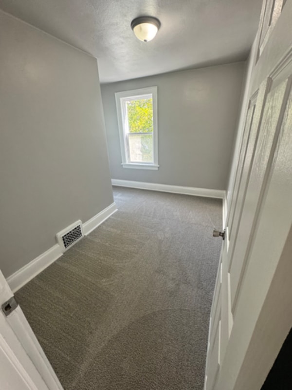 Building Photo - 4905 26th Ave