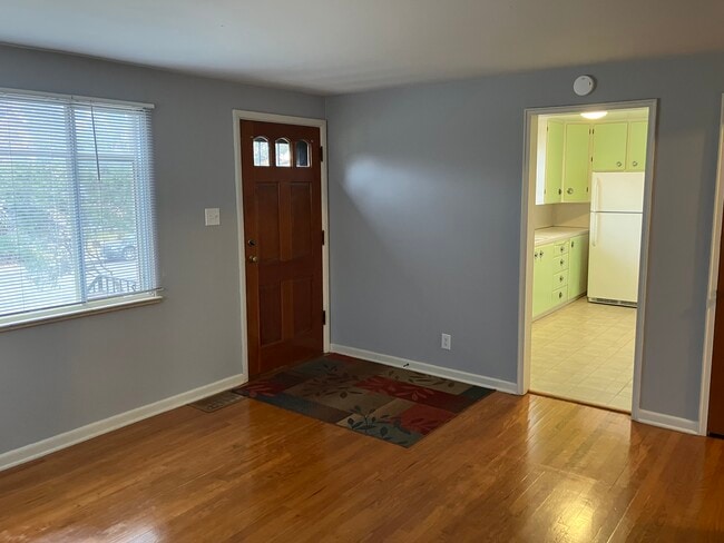 Building Photo - 1832 Fremont Ave