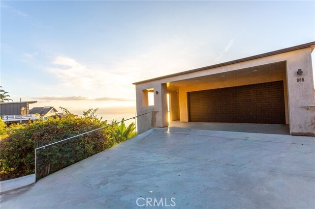 Building Photo - 805 Katella St