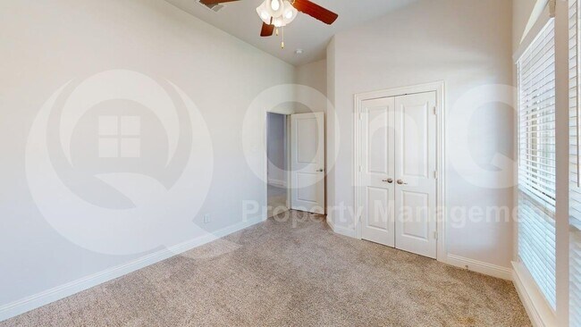 Building Photo - 11001 Brownwood Pl