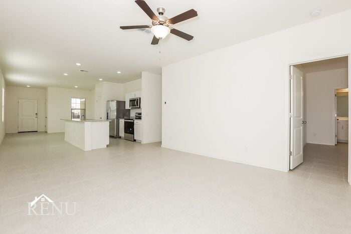 Building Photo - 18391 Los Gabrieles Wy