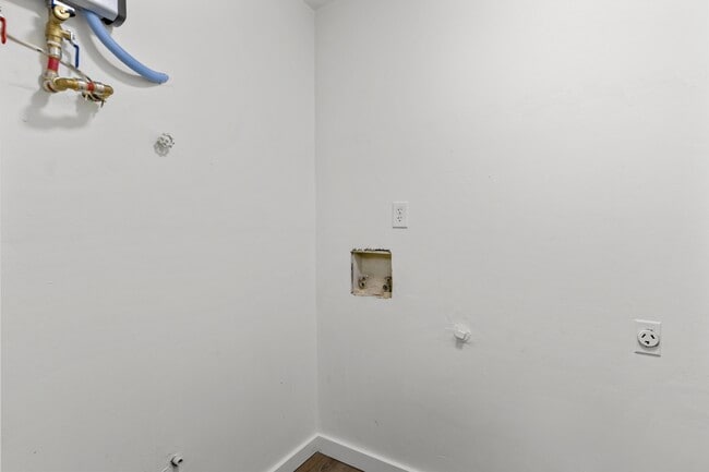 Building Photo - 4617 Brookwood Ct