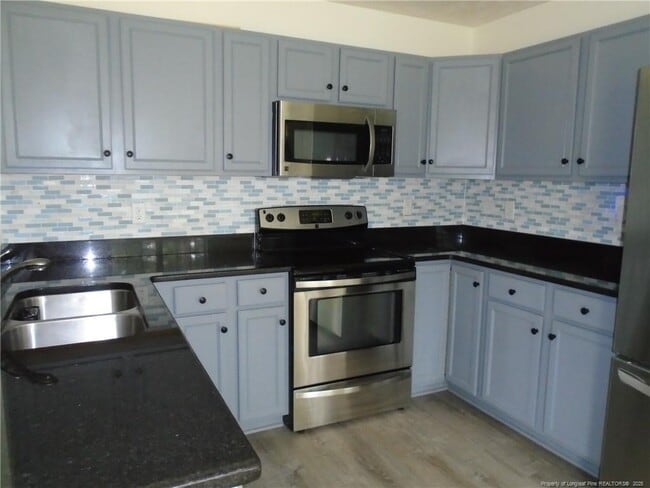 Building Photo - 36 Wildwood Way