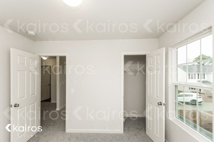 Building Photo - 618 Cartecay Dr