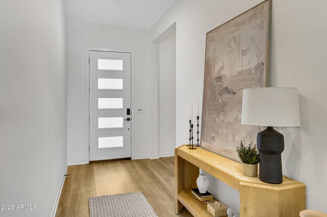 Building Photo - 10051 E Talon Ave