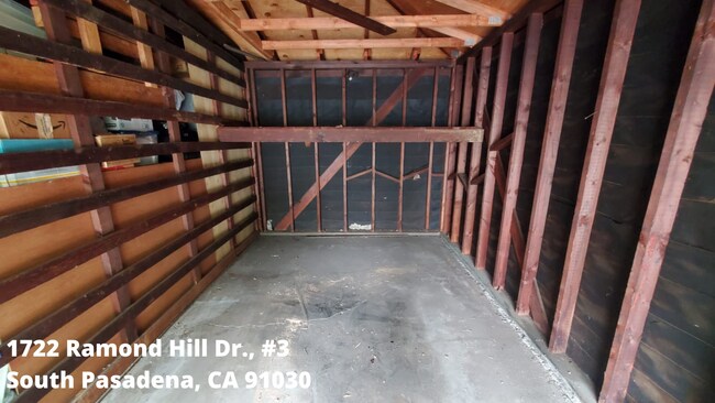 Building Photo - 1722 Raymond Hill Rd