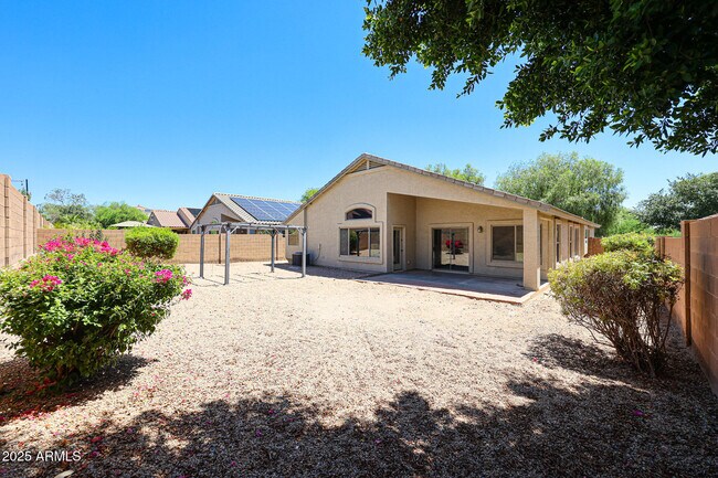 Building Photo - 13398 N 177th Dr