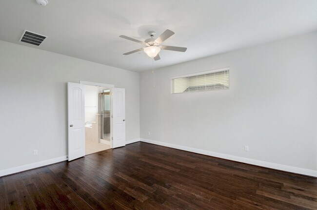 Master Bed Room - 5644 Siragusa Dr