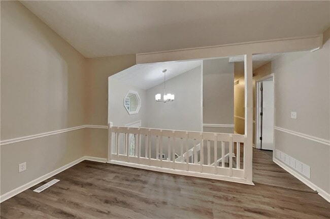 Building Photo - 4171 Woodcrest Dr