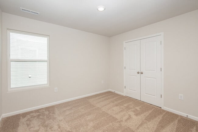 Building Photo - 1538 Nia Rd