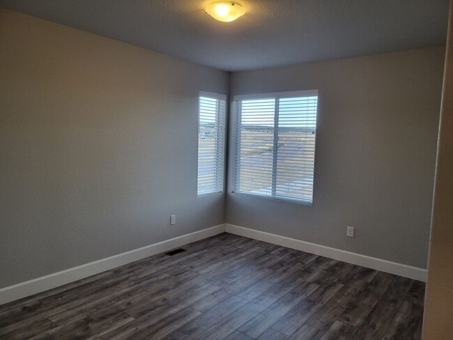 Building Photo - 6309 Moor Grass Hts