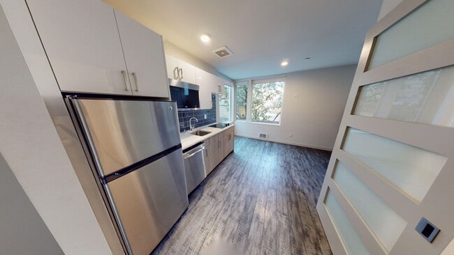 Interior Photo - 741 Harvard Modern studios with w/d in unit!