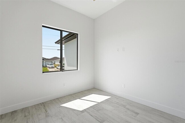 Building Photo - 8472 Agate St