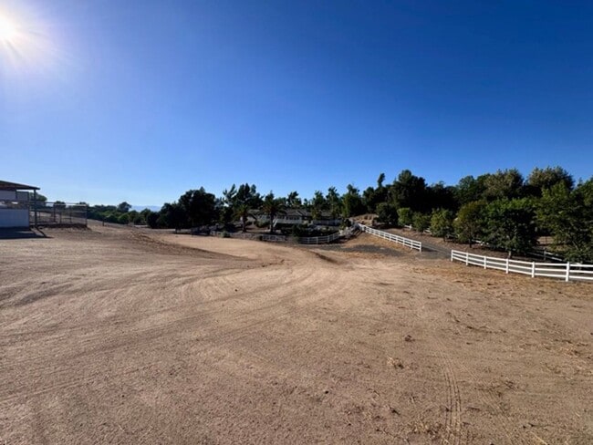 Building Photo - Welcome to this stunning upgraded ranch-st...
