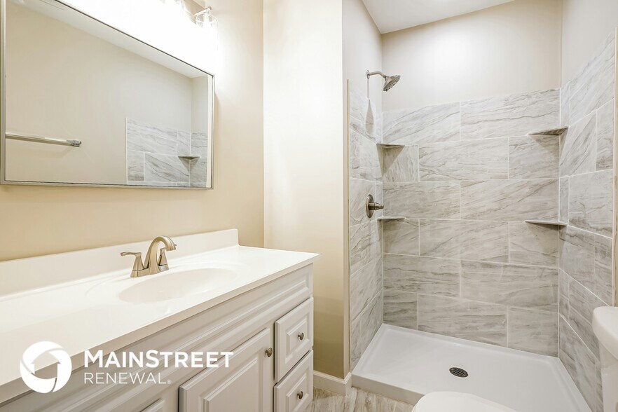 Building Photo - 152 2 Valley Rd