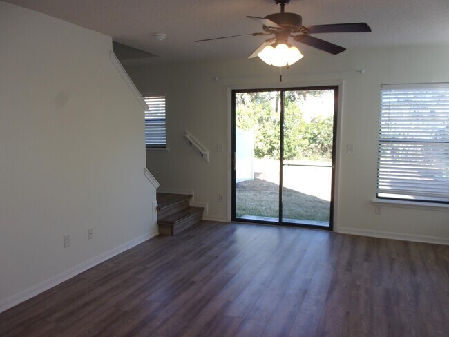 Building Photo - 274 Syrah Way