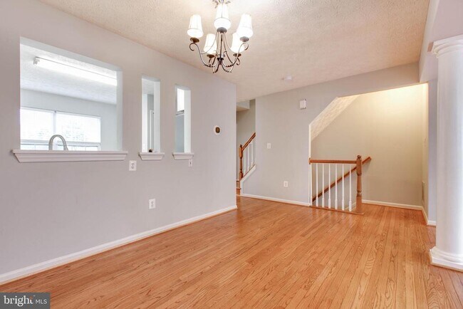 Building Photo - 3318 Hibiscus Ct