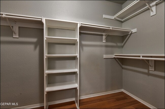 Building Photo - 7089 Black Ridge Dr