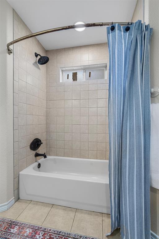 Building Photo - 27 Deer Ridge Rd