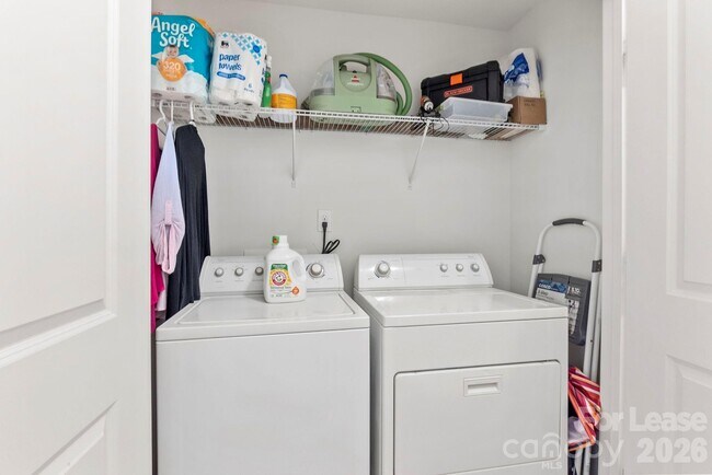 Building Photo - 13917 Clayborn St