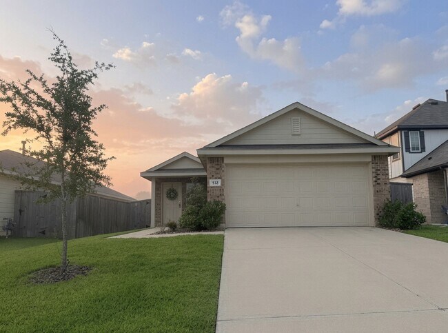Building Photo - 532 Flower Reed Ct