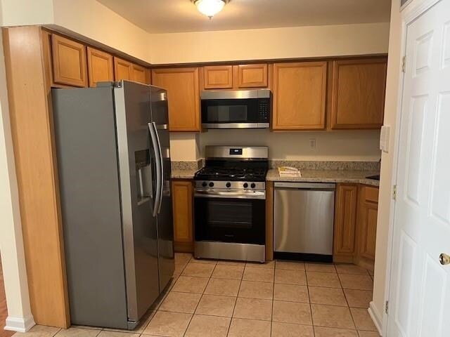 Building Photo - 1031 Clinton St