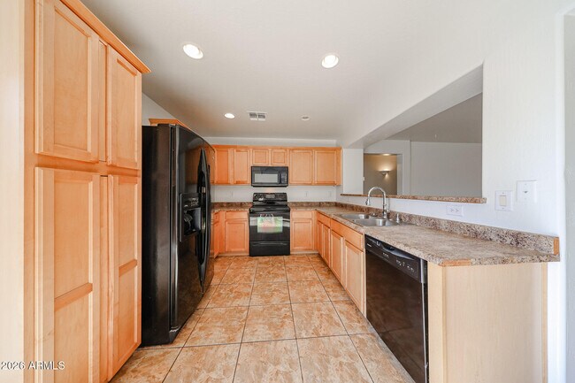 Building Photo - 25025 W Dove Mesa Dr