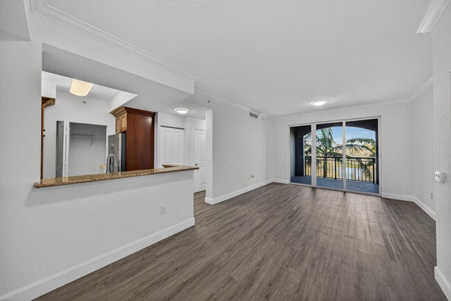 Building Photo - 1660 Renaissance Commons Blvd