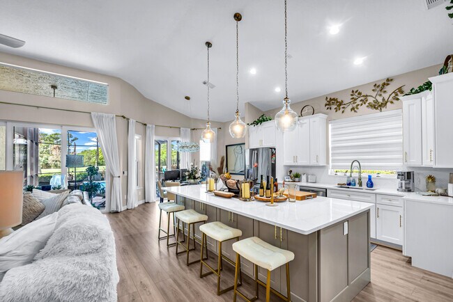 Building Photo - 7327 Marsh Terrace