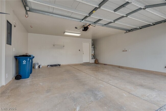 Building Photo - 4033 Baxter Peak St